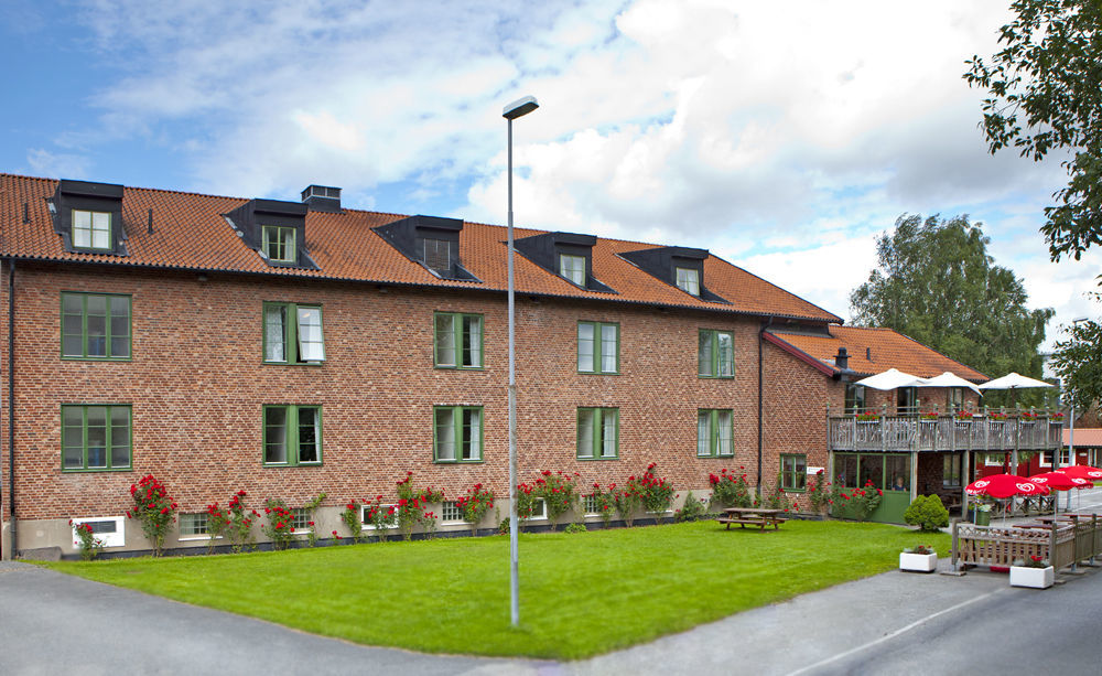 Vandrarhem Kvibergs - *